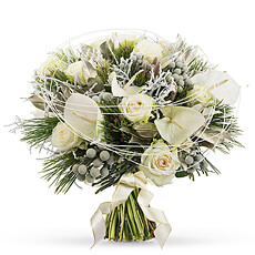 Cet élégant bouquet nouvel an dans des tons blancs et argentés apporte une touche douillette à chaque pièce de la maison.