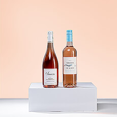 Is er iets heerlijker dan op een zwoele zomeravond op het balkon of terras te genieten van een lekker glas roséwijn? Trakteer je familie of vrienden op die aangename ervaring met dit proefduo van Franse roséwijnen.