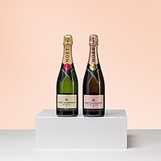 Moët &#38;#38; Chandon staat bekend om zijn tijdloze, glamoureuze champagnes. In dit speciale champagne degustatieduo wordt de ontvanger getrakteerd op de klassieke elegantie van Moët &#38;#38; Chandon Brut Impérial en de schoonheid van Moët &#38;#38; Chandon Rosé Impérial.