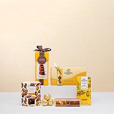 Vier de meest feestelijke gelegenheden in het leven met heerlijke chocolade! Je vrienden en familie zullen elk moment genieten van dit exclusieve chocoladegeschenk, met het beste van de beste Belgische chocolatiers, waaronder Godiva en Corné Port-Royal Royal.