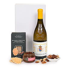 Usseglio Châteauneuf du Pape White Wine & Snacks