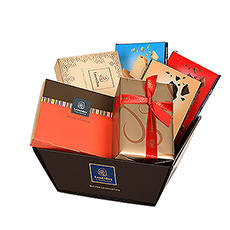 Découvrez notre nouveau coffret-cadeau, qui ne contient que les meilleurs chocolats de Leonidas.