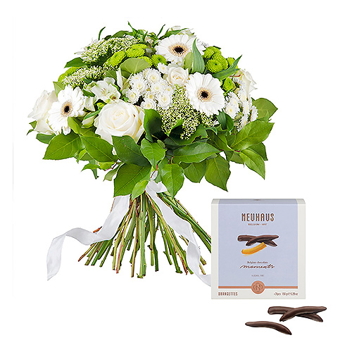 Simply White bouquet & Neuhaus chocolate