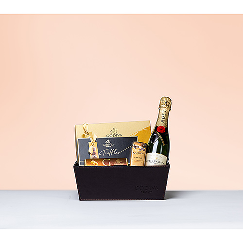 Godiva & Bubbles with Moët & Chandon Champagne