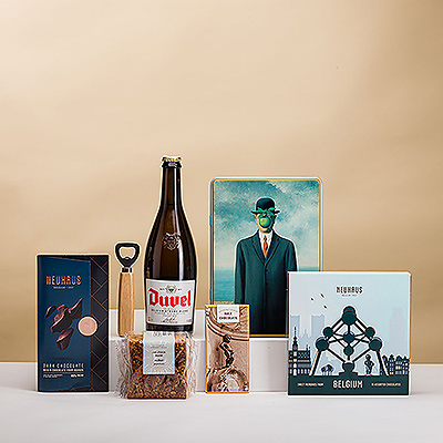 Quand on pense à la Belgique, le chocolat et la bière viennent immédiatement à l'esprit. C'est le cadeau idéal pour un amateur de saveurs belges traditionnelles.