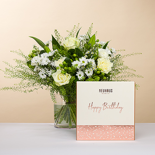 Simply White & Discovery Happy Birthday Chocolates