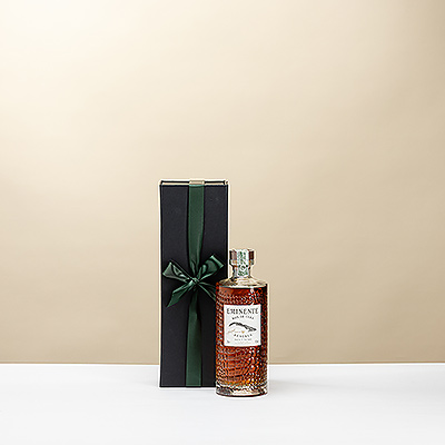 Eminente Reserva 7 Year Cuban Rum est un rhum cubain léger traditionnel offrant la complexité et la profondeur d5un très vieux rhum.
