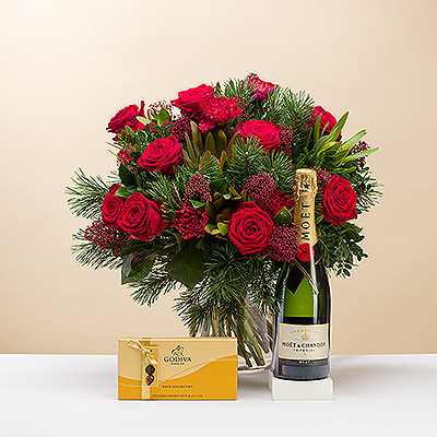 Merry Christmas Bouquet Large With Moët & Chandon Champagne and Godiva Chocolates