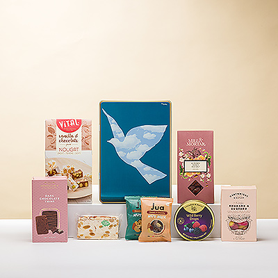 Nous vous présentons une édition estivale spéciale de nos snacks sucrés et salés préférés. Nous avons sélectionné la meilleure gamme de friandises européennes, y compris un grand nombre de nos marques belges préférées, dans ce cadeau très spécial.