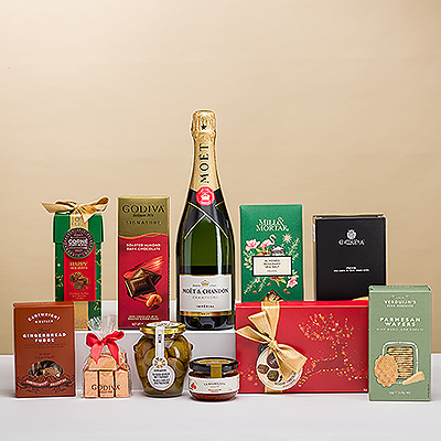 Pour Noël 2024, nous sommes fiers de présenter cette édition spéciale de notre best-seller Ultimate Gourmet associé au luxueux champagne Moët & Chandon!
