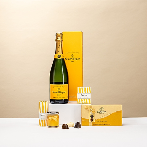 Champagne Veuve Clicquot brut and Rigaud Tournesol with Matches
