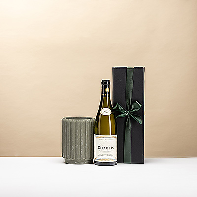 Profitez du élégant Chablis Wine Cooler Gift Set avec un raffiné Chablis et un élégant rafraîchisseur à vin. Un cadeau parfait pour chaque apéritif ou dîner raffiné.