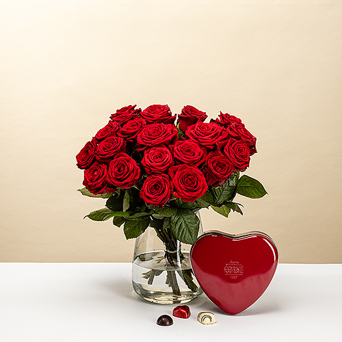 Roses rouges avec chocolat Corné Port-Royal