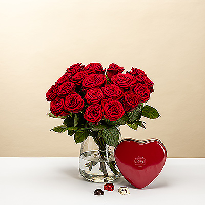 Roses rouges avec chocolat Corné Port-Royal