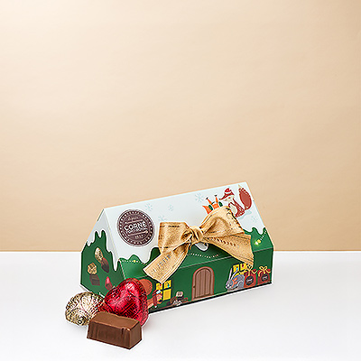 Plongez dans l6esprit des fêtes avec ce coffret enchanteur de 15 pralines, présenté dans un charmant coffret en forme de chalet de Noël. Conçu pour capturer la chaleur et la magie de la saison, ce chalet festif rend l6expérience aussi agréable que les chocolats qu6il contient.