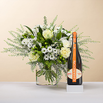 Simply White & Champagne Chandon Spritz